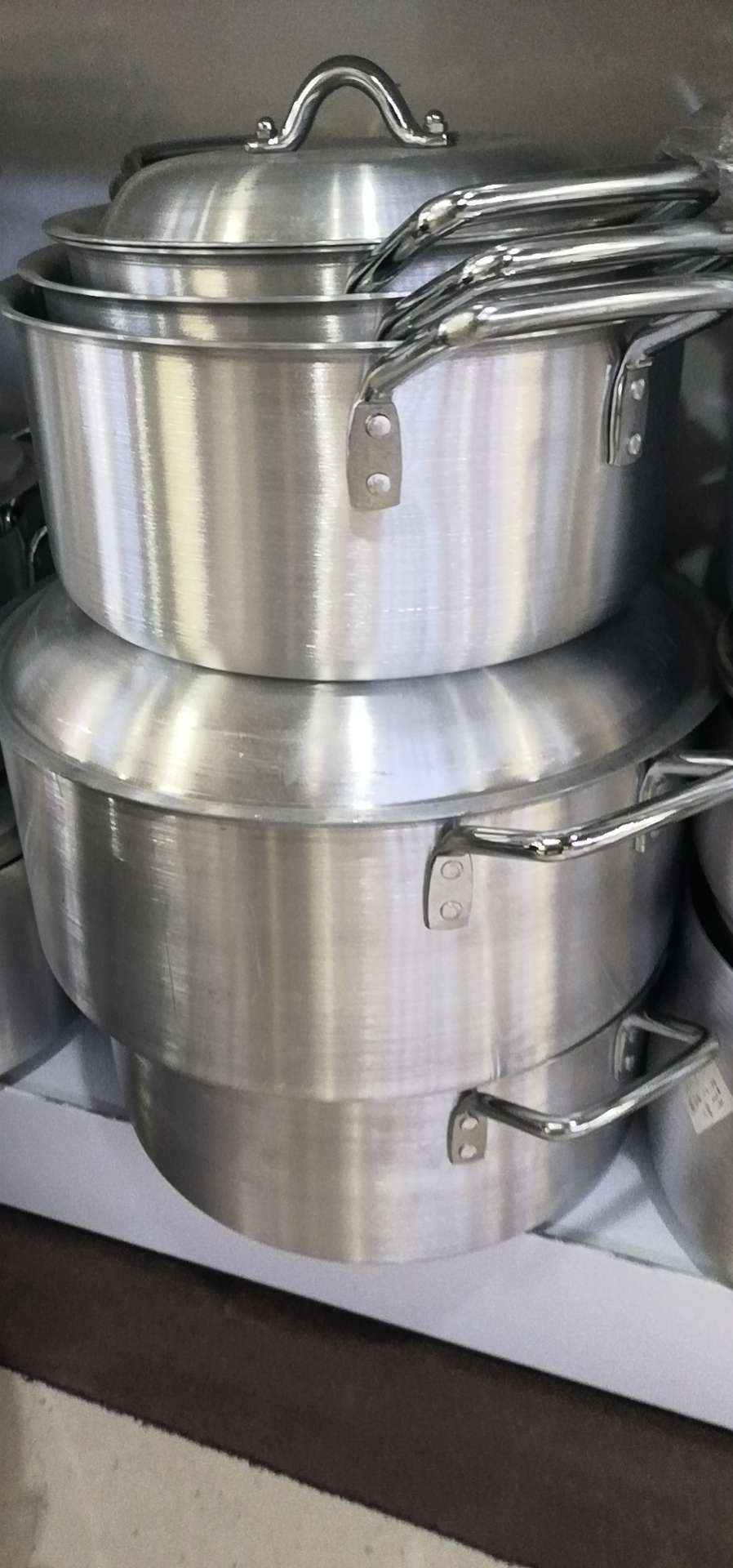 yiwu good goods， 5 sets of aluminum products double-ear aluminum pan multi-function pots household aluminum pot