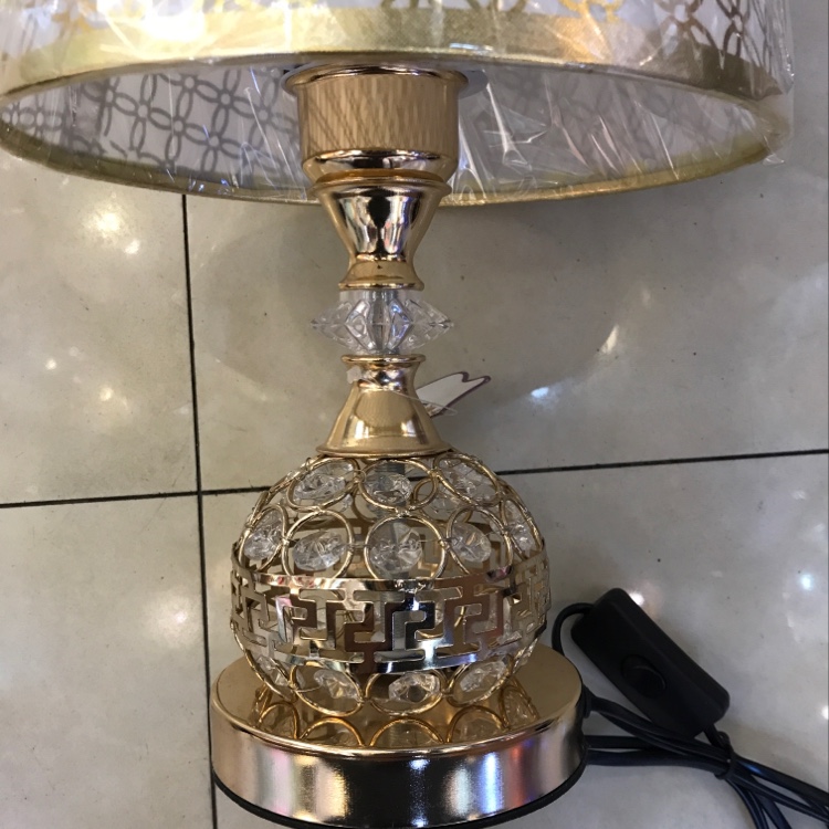 2023 New Chinese Style Crystal Glass Table Lamp High-Grade Ins Style Eye Protection Table Lamp Bedroom Bedside Lamp Ambience Light