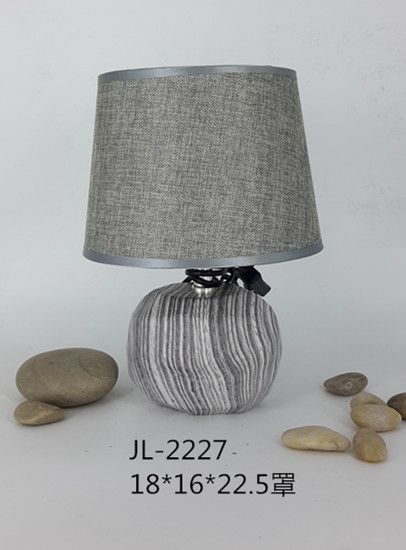 Qilian Hot Sale New Product Creative Ceramic Table Lamp Warm Home Decorative Table Lamp Single Type 36 at Least Batch