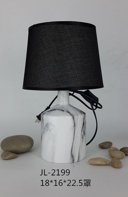 Hot Sale New Product Creative European-Style Ceramic Table Lamp Warm Home Decorative Table Lamp Single Model 36 at Least Batch