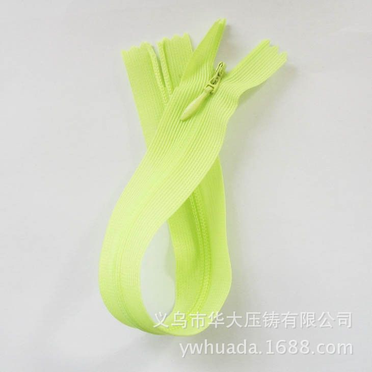 Factory Direct Sales Various Sizes Various Colors 3# Invisible Silk Zipper and Pull Head