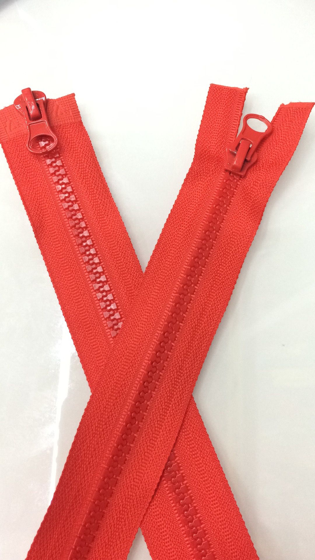 Yiwu Huada Die Casting Hongyu Zipper Factory Direct Sales 5# Resin Open/Closed Double Open Tail Zipper