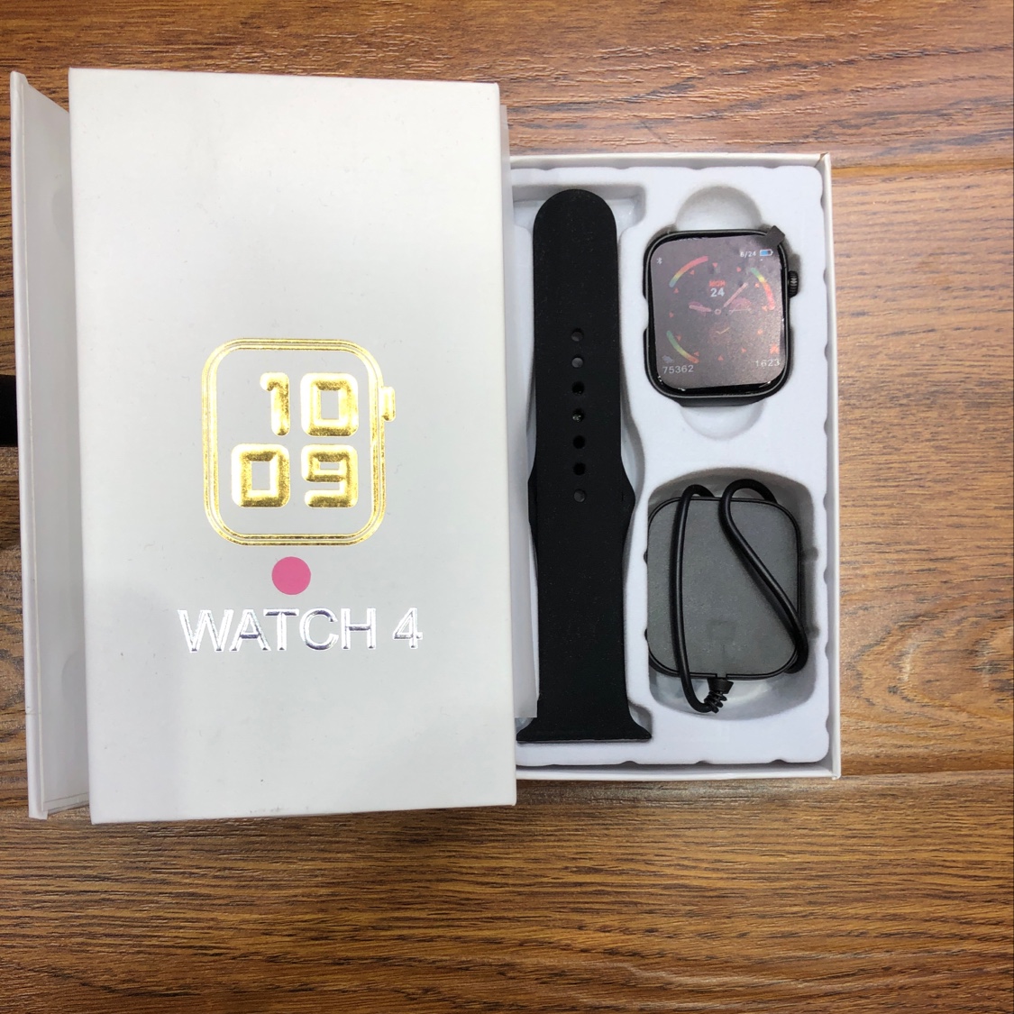 1009 Bluetooth Wristband Black Square Dial Smart Watch