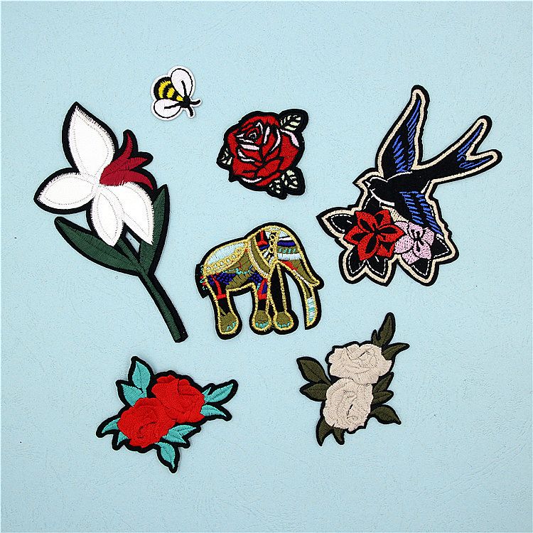 chunrong embroidery computer embroidery label small subsidy wholesale accessories cloth stickers fashion small cloth stickers 20
