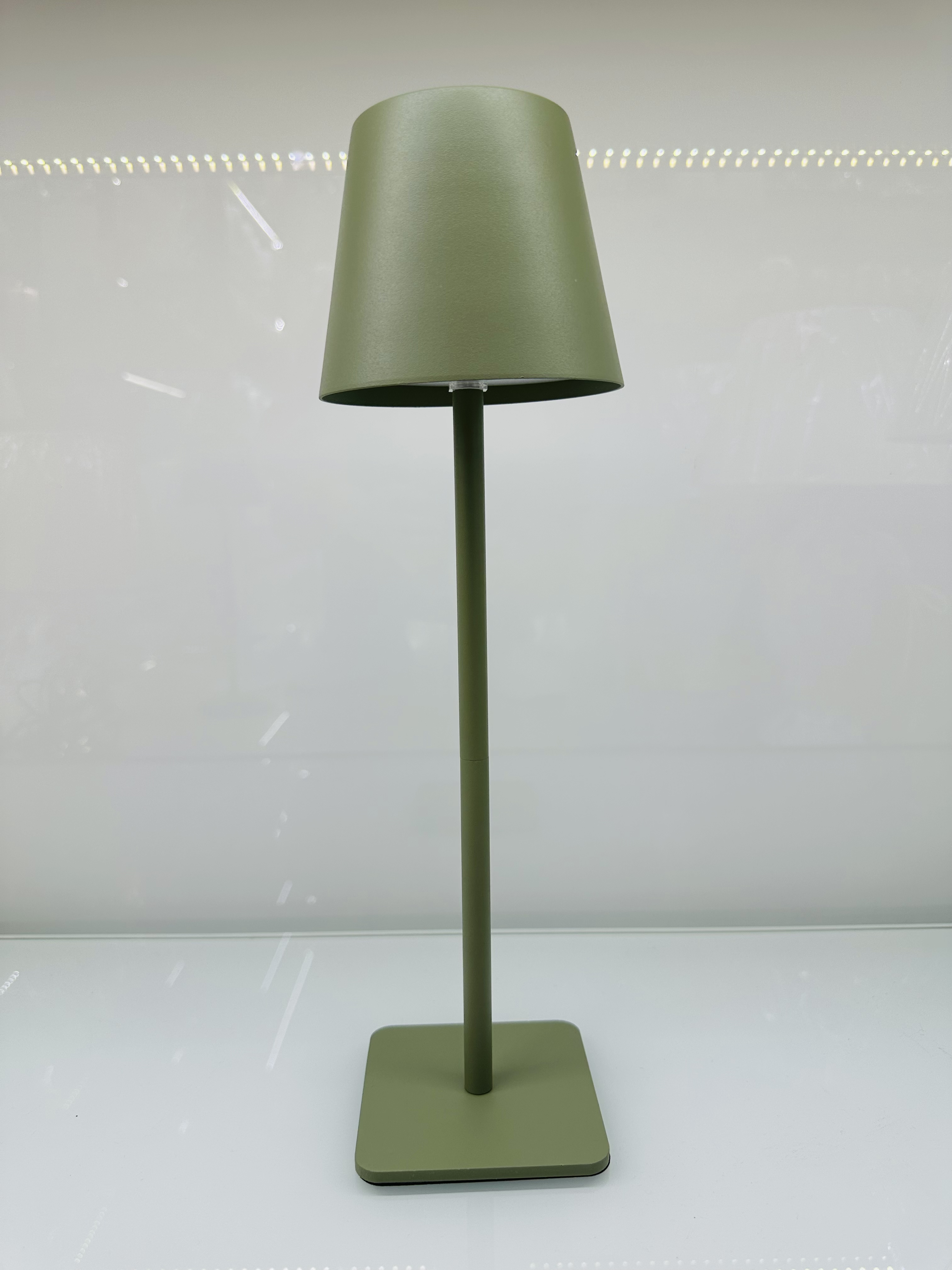 Modern Minimalist Table Lamp Fashion Home Decorative Table Lamp