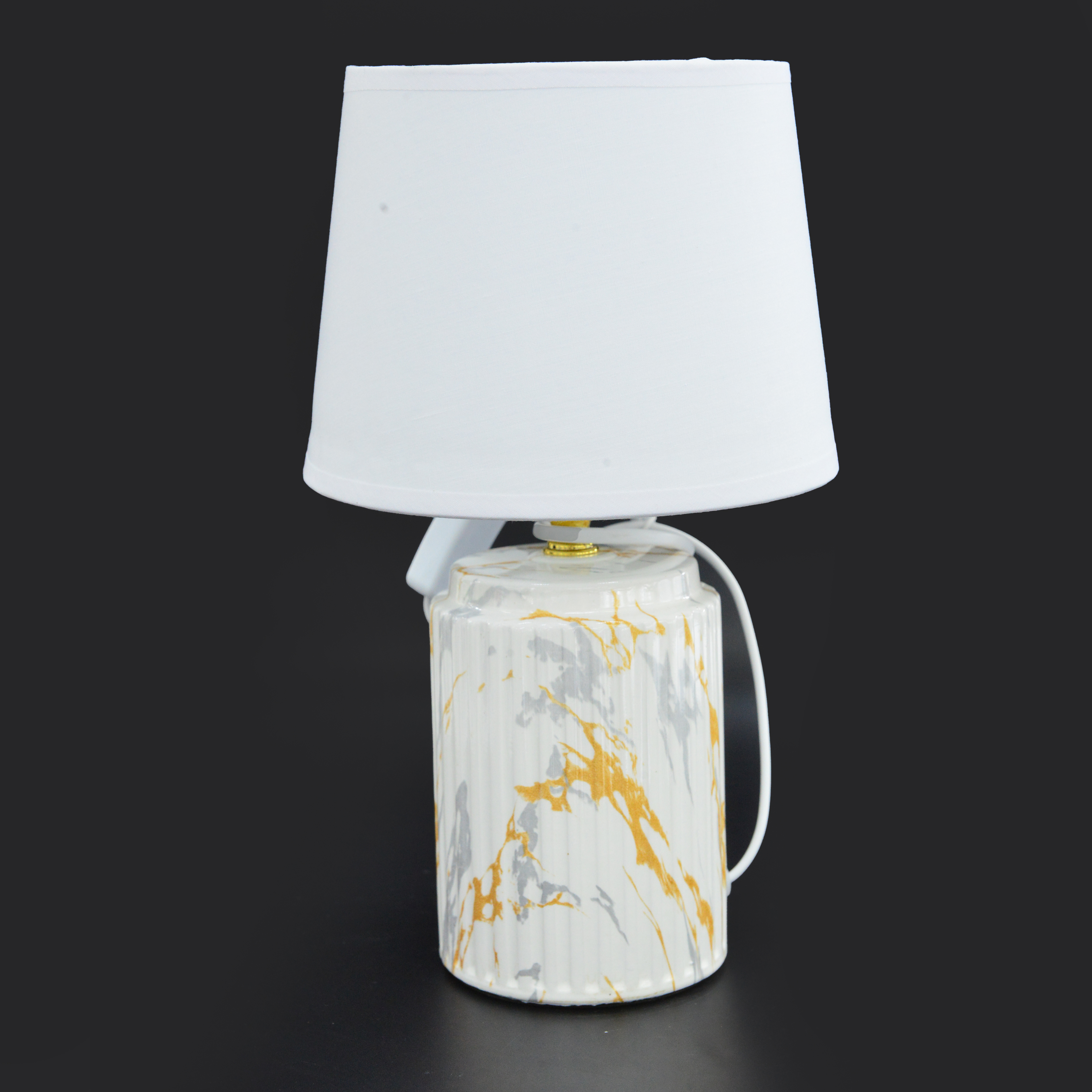 Bedside Small Night Lamp Modern Ceramic Decorative Table Lamp Factory Direct Sales