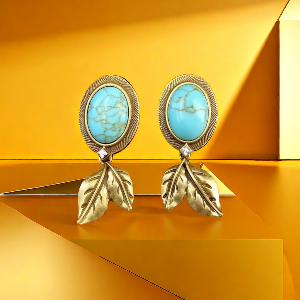 【SUGEBEINI】 Retro aged brass turquoise earrings, leaf pendants, diamond-encrusted earrings, Bohemian style, niche design earrings, ZEH00002 jewelry earrings details Picture