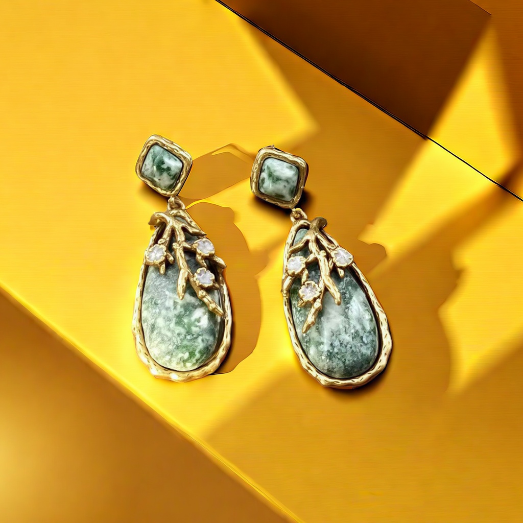 【SUGEBEINI】 New Chinese-style high-end and elegant water drop stone stud earrings, European and American retro style leaf relief stud earrings ZEH00276 Application Scenario