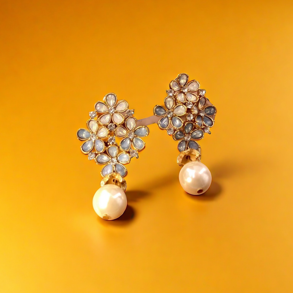【SUGEBEINI】 Vintage court style earrings with a retro, light luxury and high-end feel, heavy craftsmanship flower stud ZEH00313 Specification image