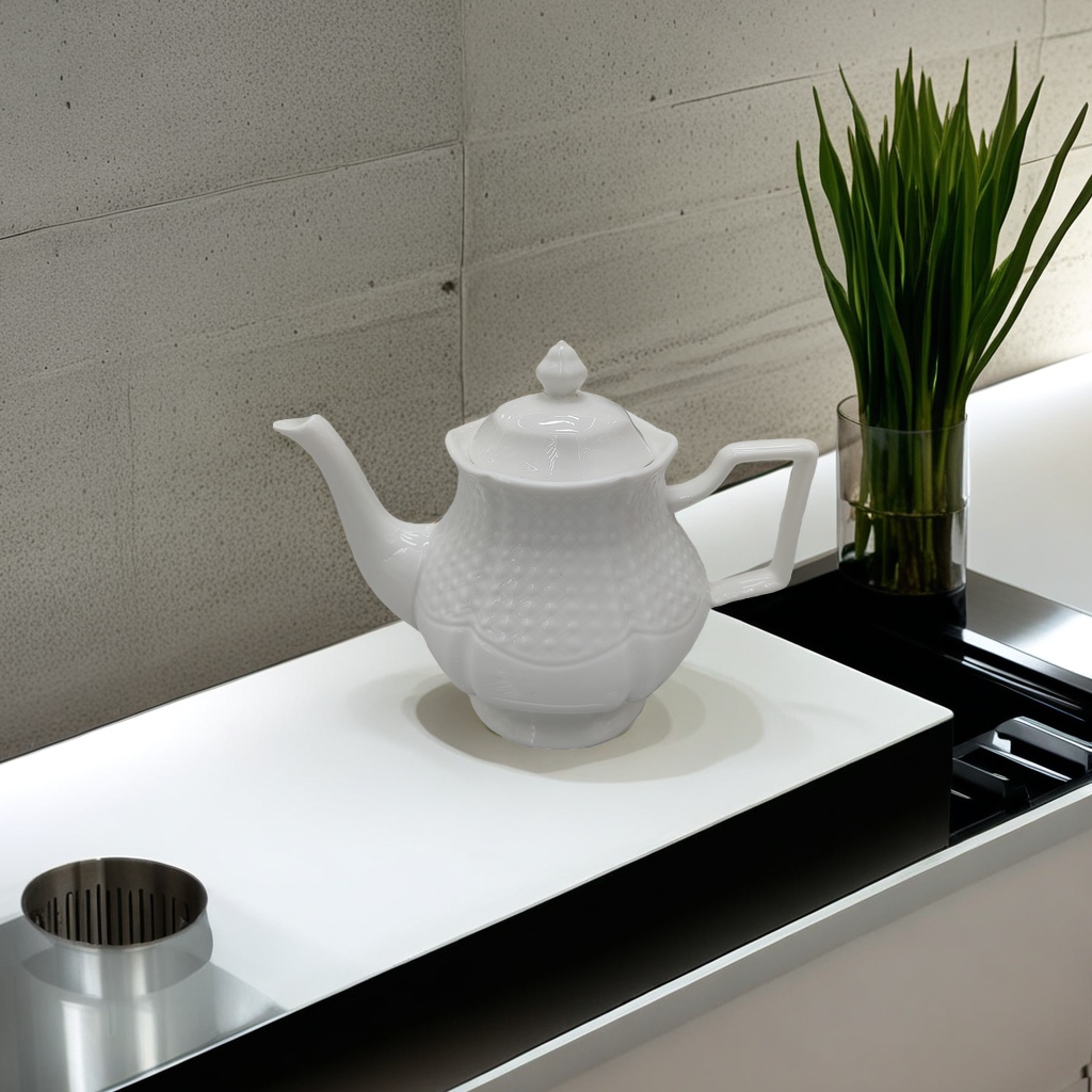 White ceramic teapot, a daily household teapot for brewing, a warm tea set, and a family teapot Application Scenario