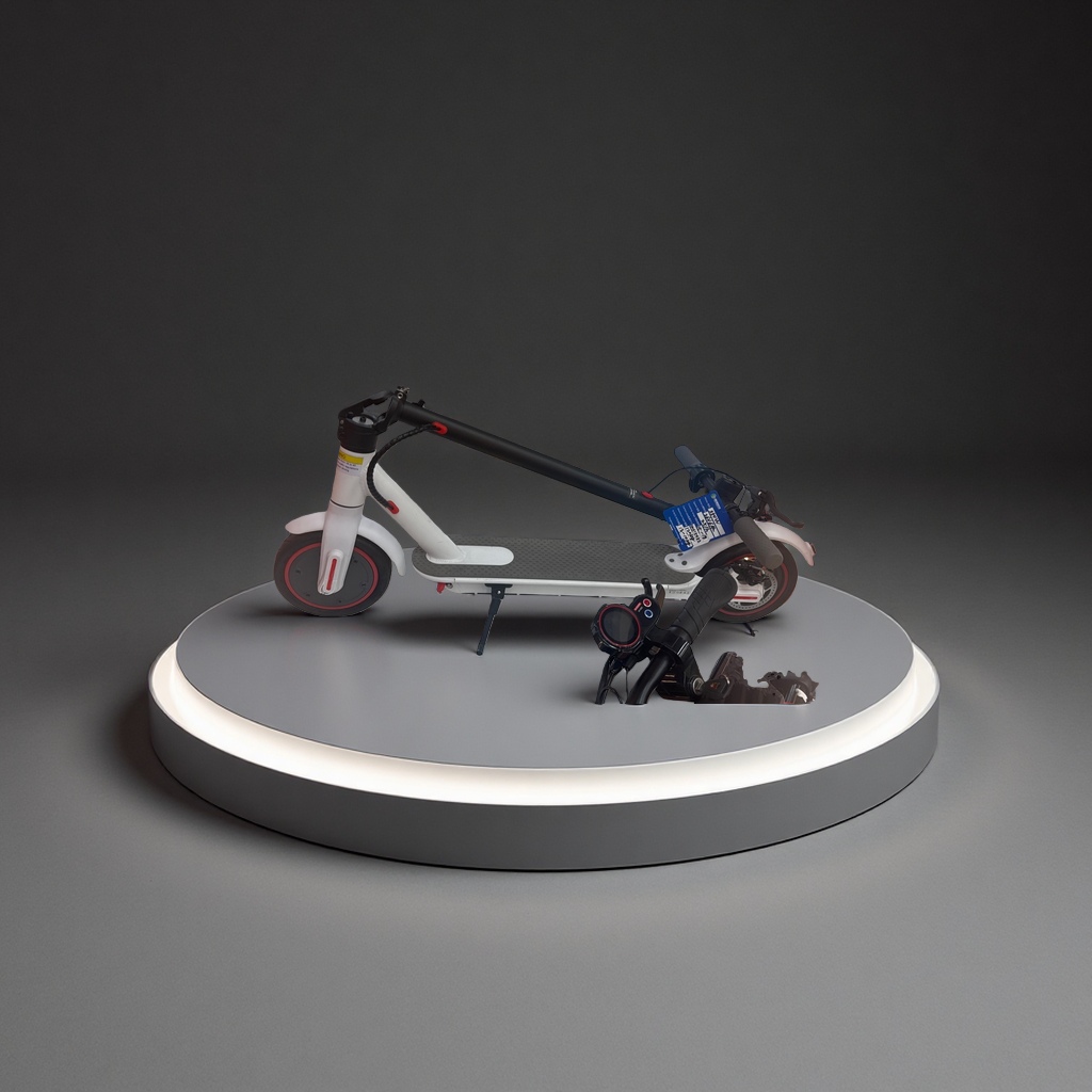 电动滑板车轻便高速续航长便携式充电款