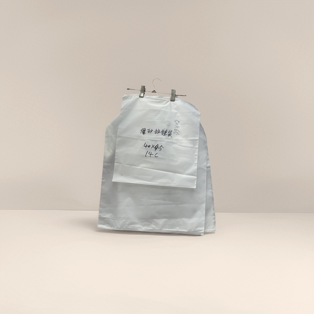 White plastic bags are reusable, eco-friendly, large-capacity shopping bags, and household storage bags Specification image