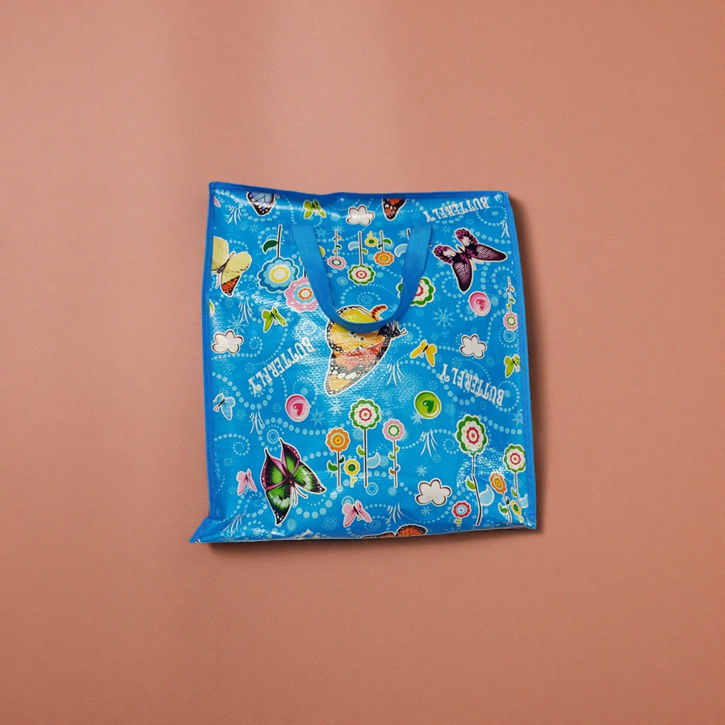 Blue butterfly pattern handbag, simple and fashionable shopping bag 151743518 Application Scenario
