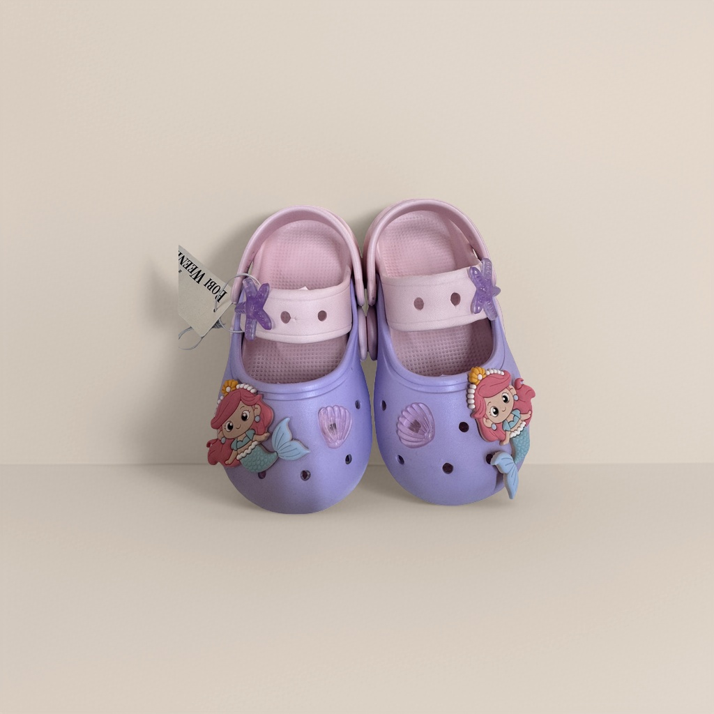Cartoon mermaid-decorated children's crocs, anti-slip, soft, breathable and cute shoes details Picture