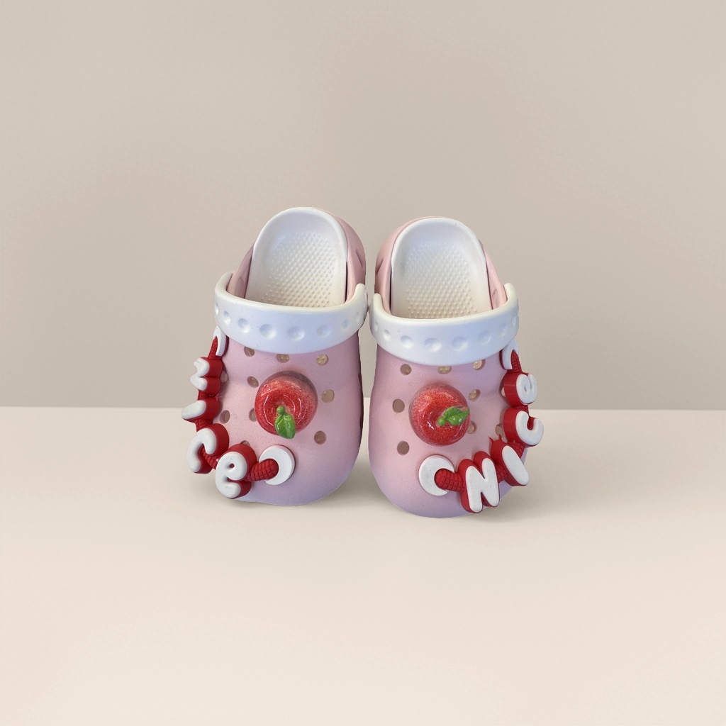 Cartoon Crocs, breathable casual shoes, anti-slip, soft and comfortable children's style details Picture