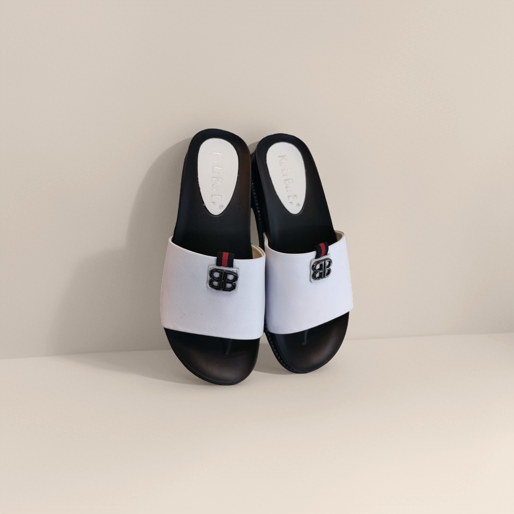 Anti-slip bathroom slippers, thickened and soft home slippers Specification image