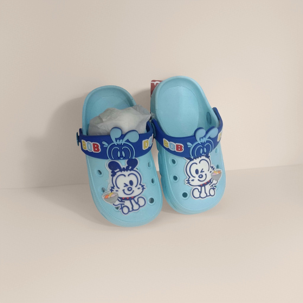 卡通图案儿童拖鞋软底防滑居家家居用品