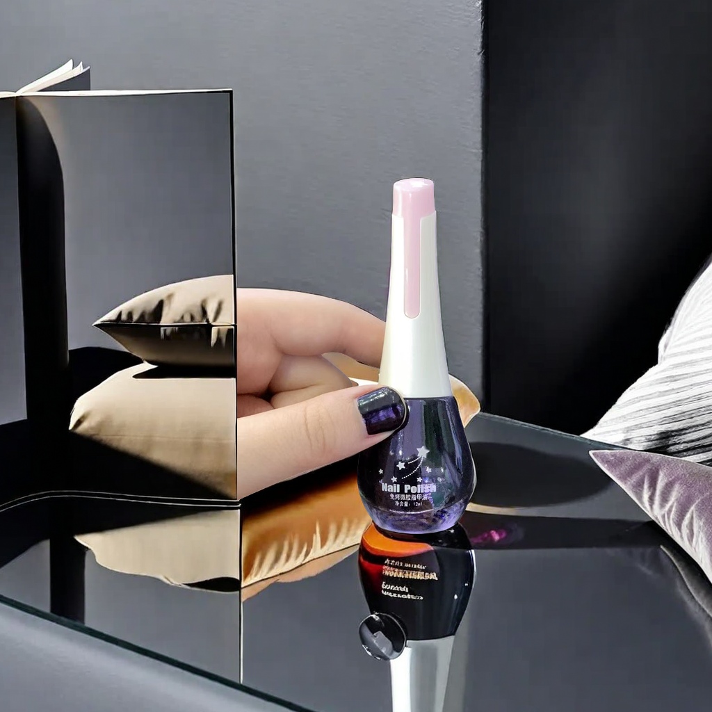 Bottled nail polish is long-lasting and does not fade. Bright nail polish, colored nail polish, nail care products