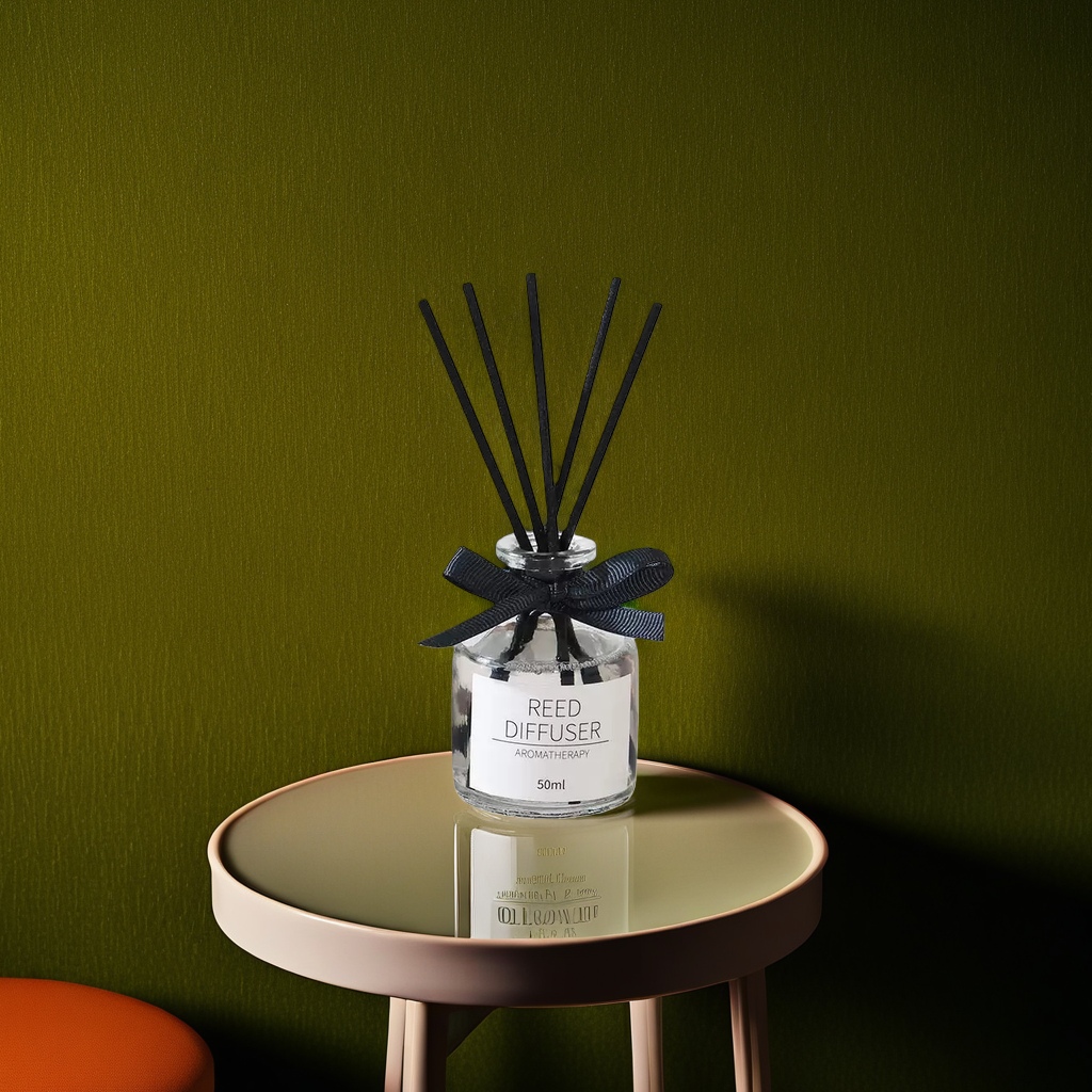 Glass bottle reed diffuser, wooden essential oil diffuser, natural plant fragrance diffuser, flameless diffuser, car diffuser, diffuser Application Scenario