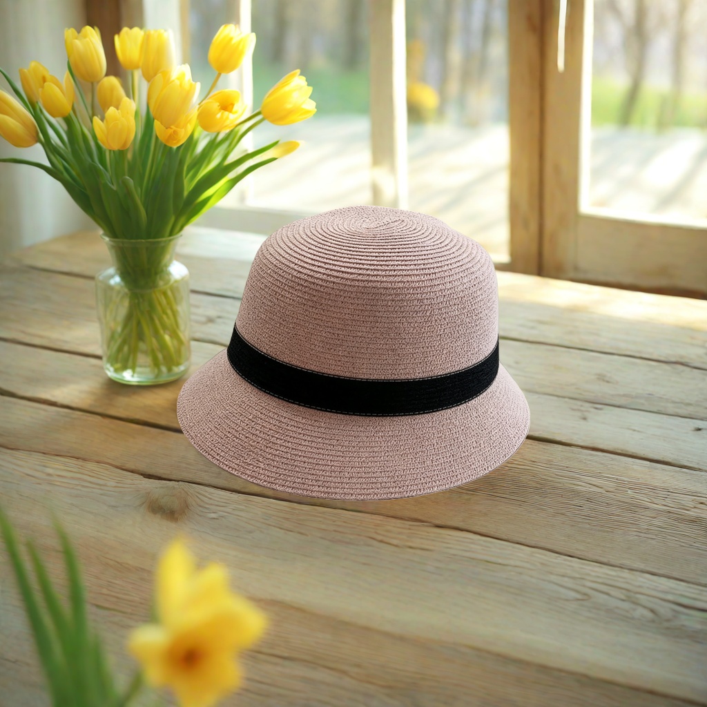 Fashionable and versatile casual hats, straw hats, sun hats, and sun protection hats Application Scenario