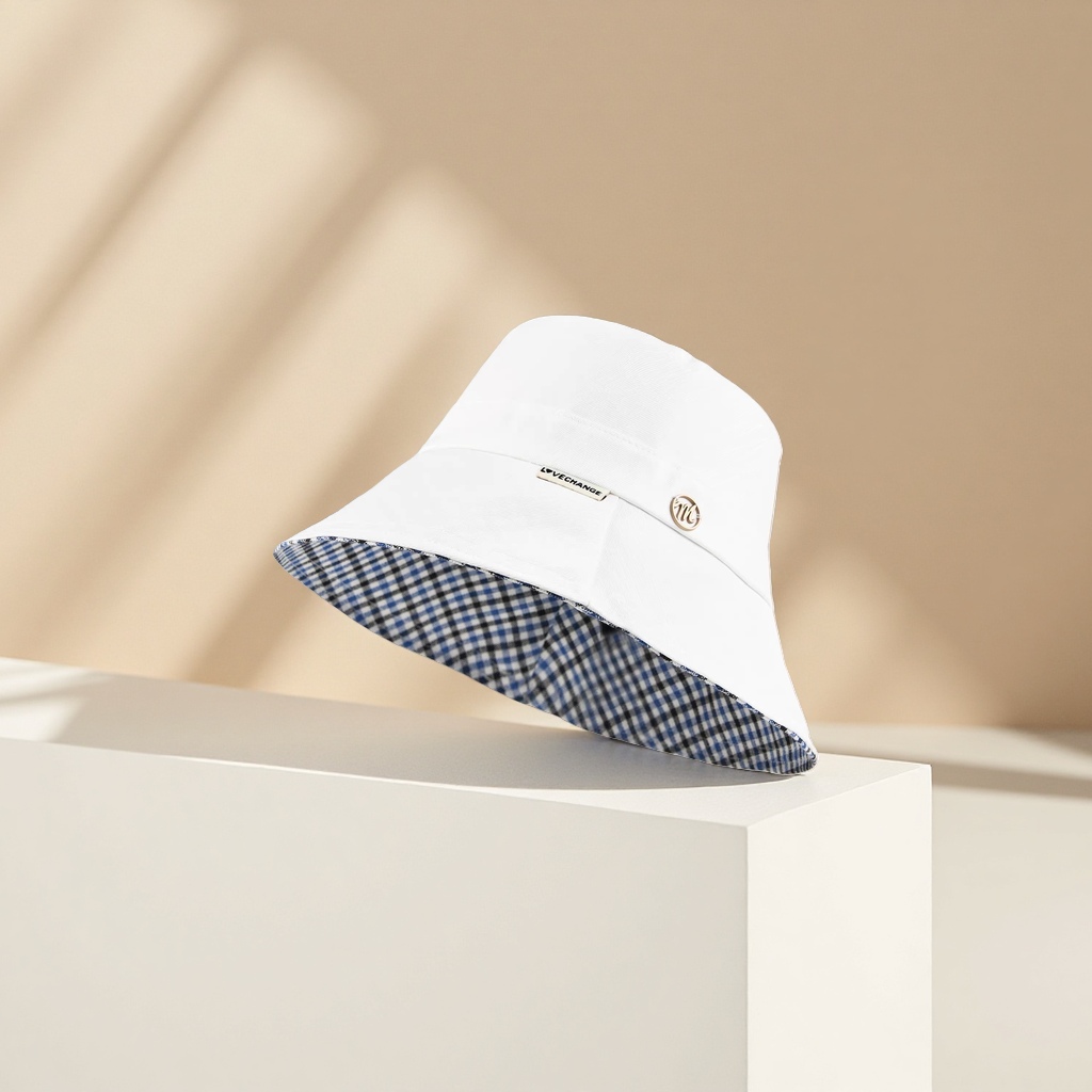 White fisherman's hat, suitable for both men and women, is a breathable and casual summer sun hat Application Scenario