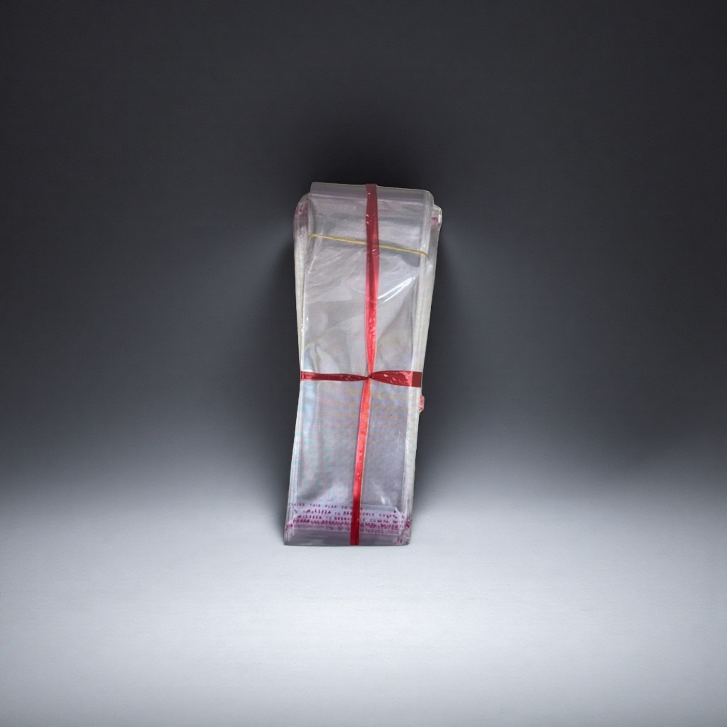 Large, thickened transparent plastic bag that can be reused for storage Application Scenario