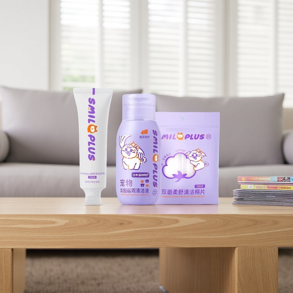 Pet cleaning products: toothpaste, eye care liquid, and cleaning cotton pads set Application Scenario