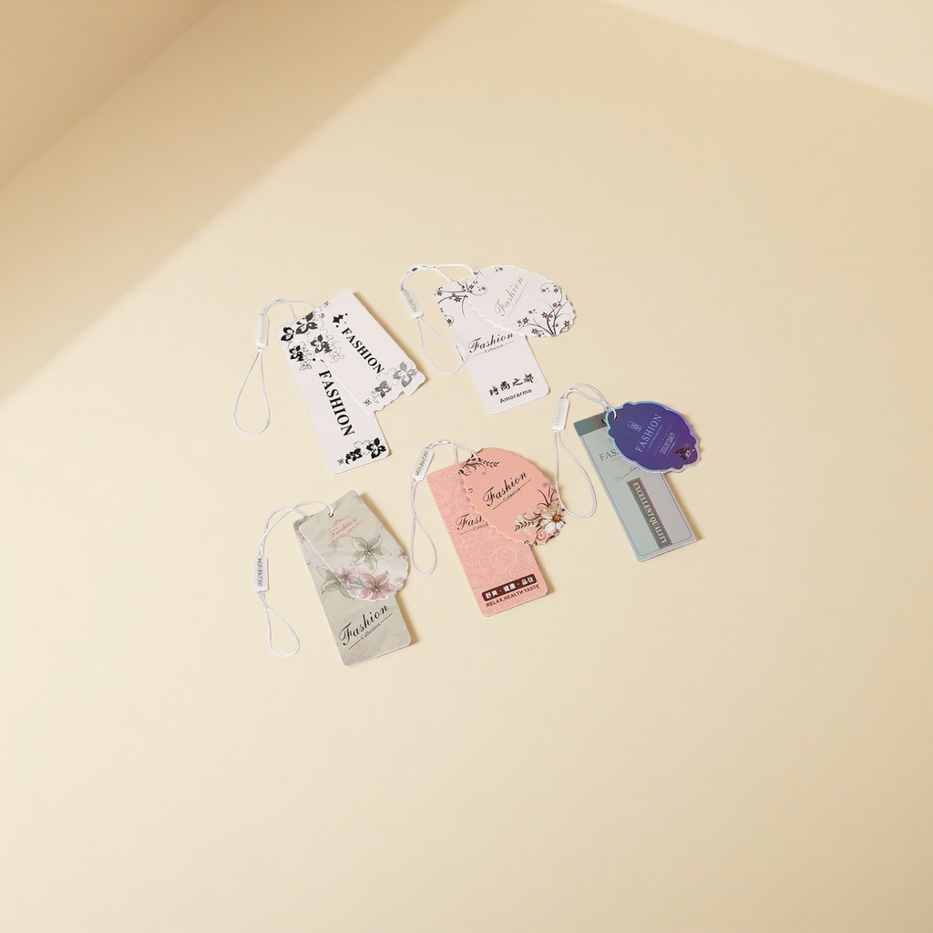 吊牌定做设计定制创意服装吊牌FASHION男女装商标标签挂牌印刷吊卡厂产品图