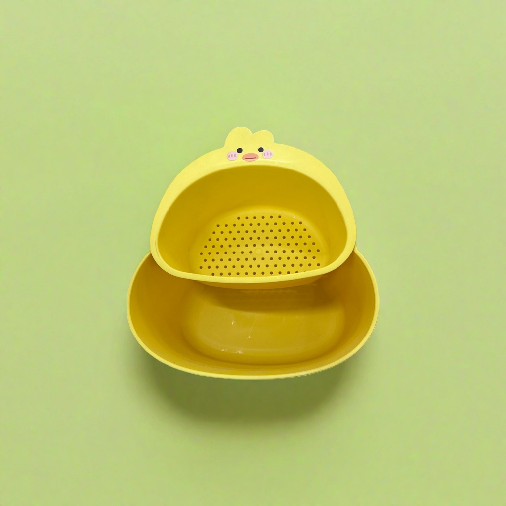 Yellow chicken-shaped draining basket, storage basket, kitchen draining rack, draining tools Application Scenario