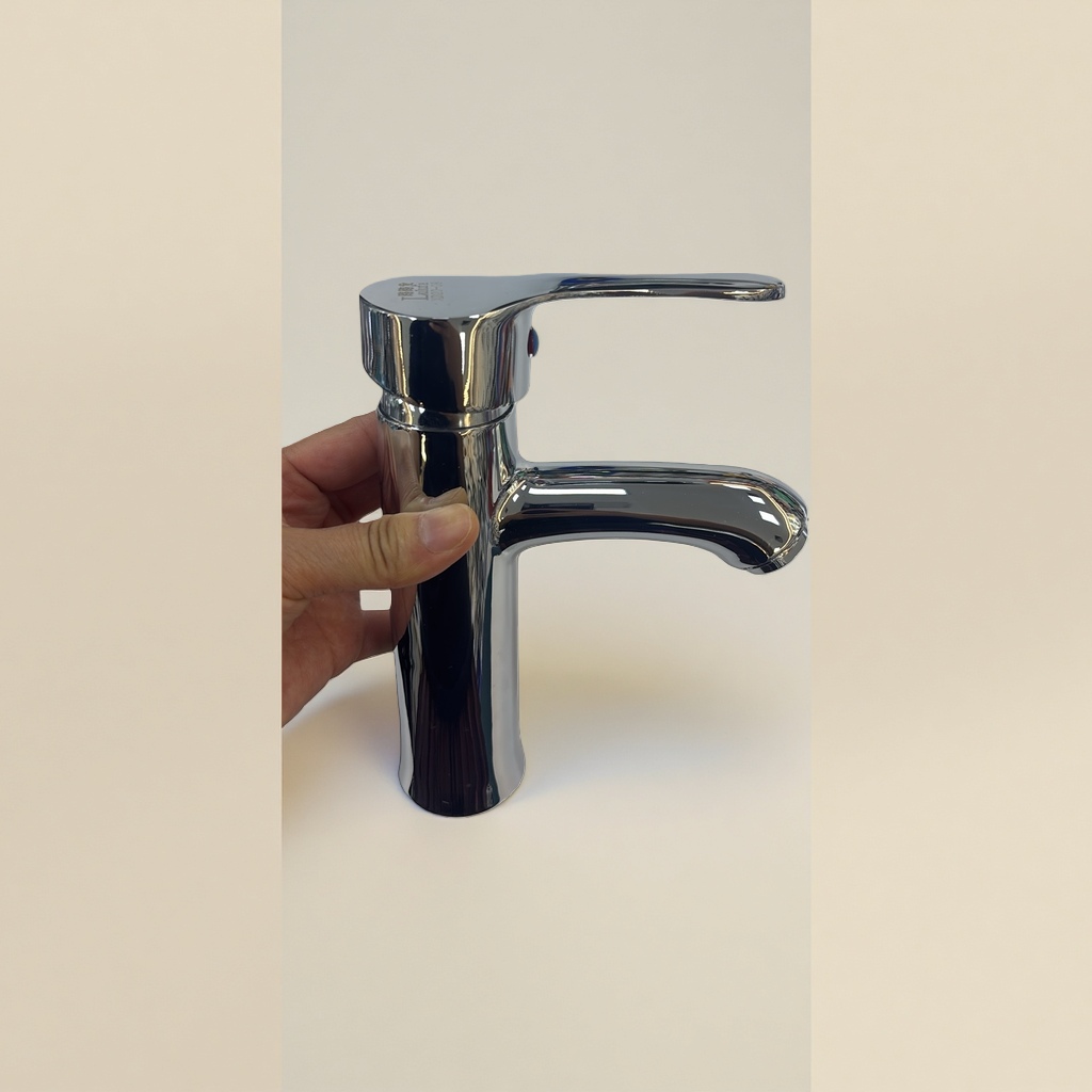 水龙头产品图