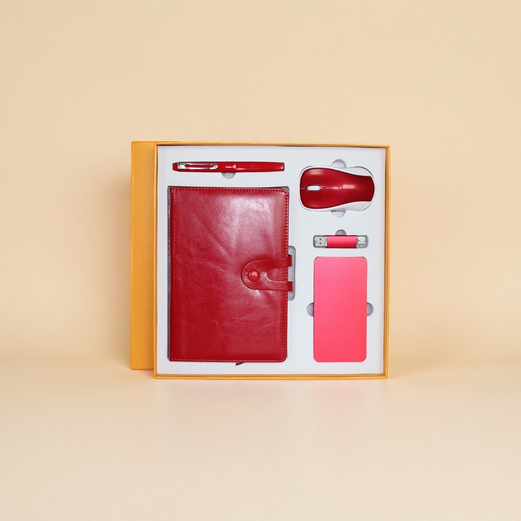 Red office five-piece set: notebook pen, mouse, USB flash drive, mouse pad Specification image