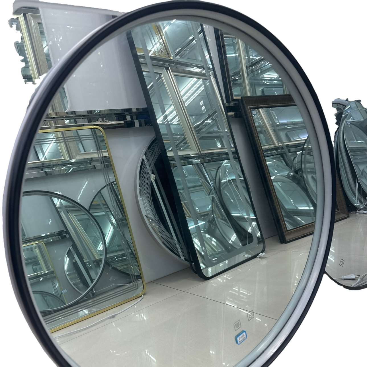 圆形镜子白底实物图