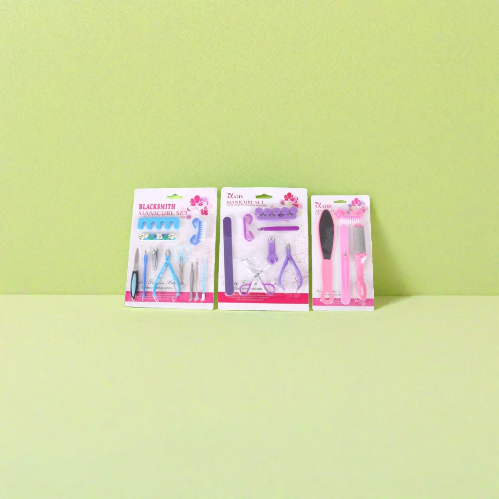 Nail art set of 11 pieces: Clip nail clippers, file knives, nail clippers, stainless steel and plastic nail art tools set details Picture
