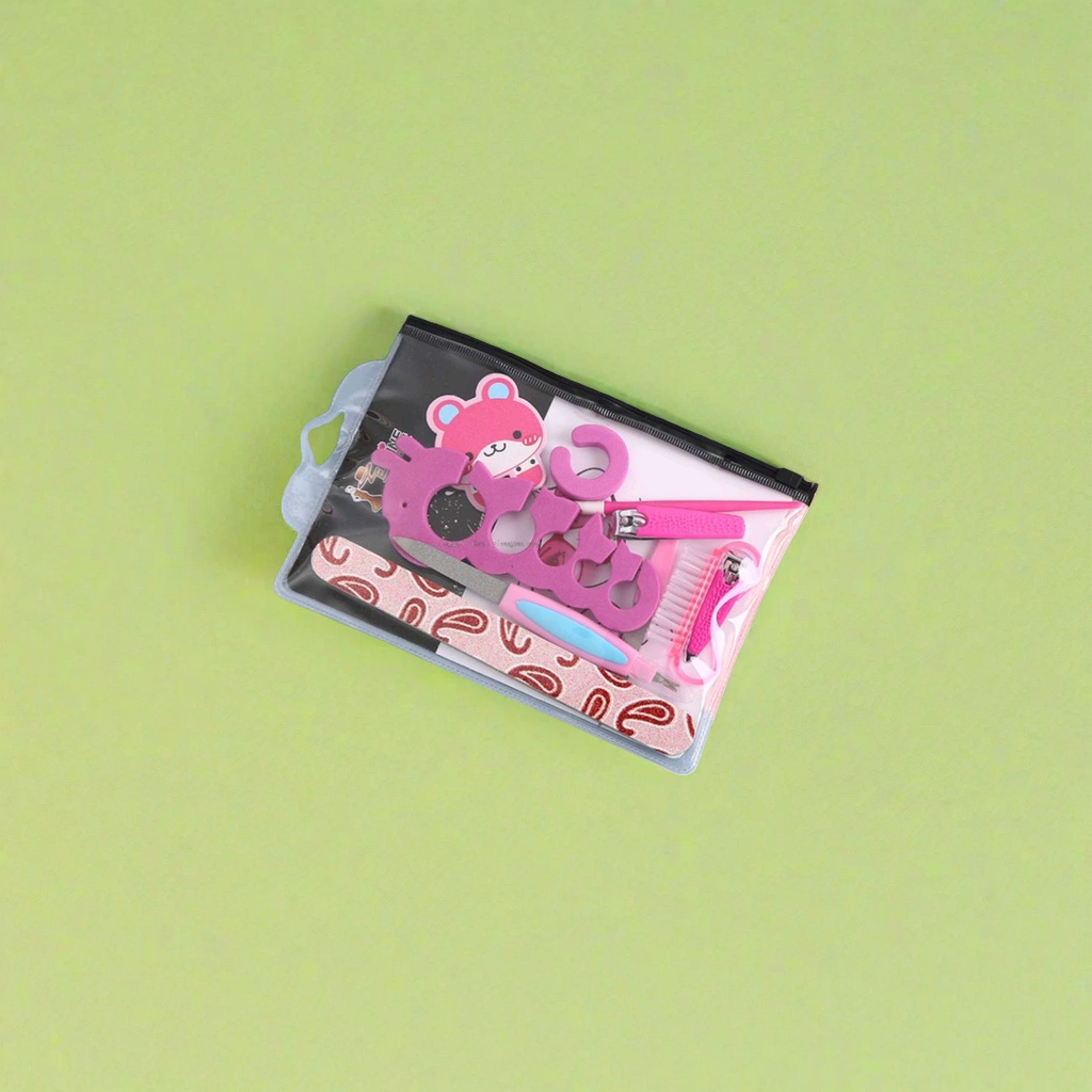 Cute cartoon pattern nail care set, nail tool set including file board, scissors and nail trimmer details Picture