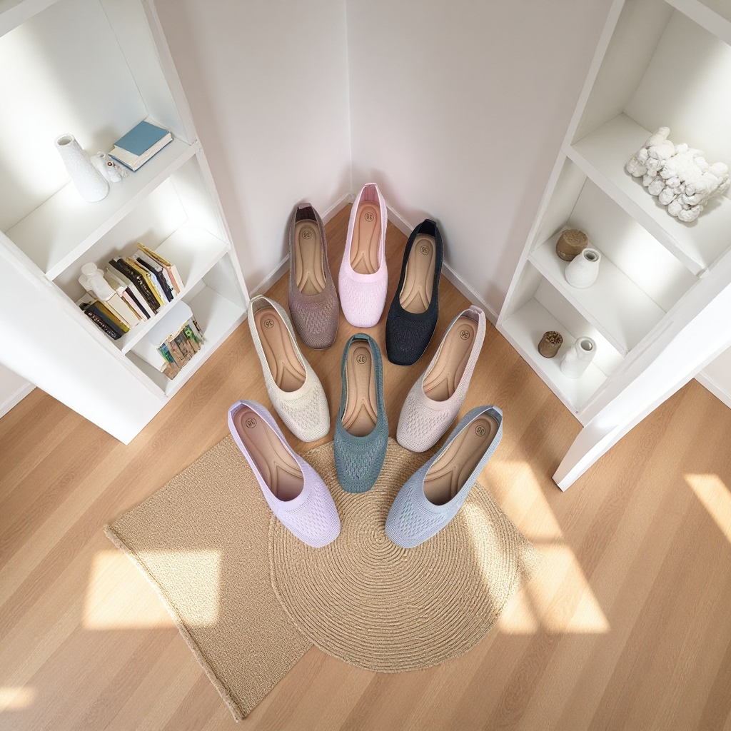 Knitted flat shoes are comfortable, breathable and soft-soled women's daily casual shoes Application Scenario