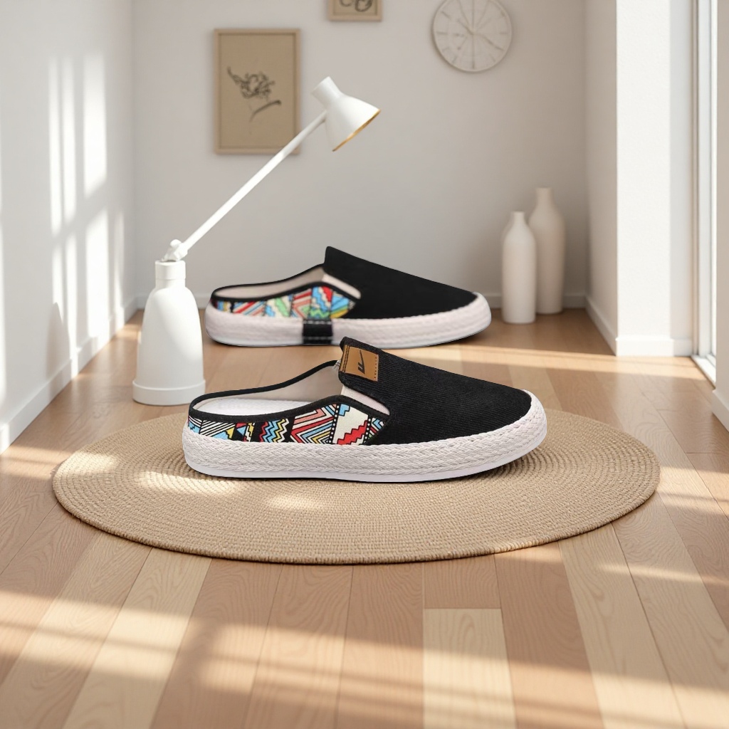 Black canvas casual sports shoes for men and women, thickened, wear-resistant and anti-slip Application Scenario