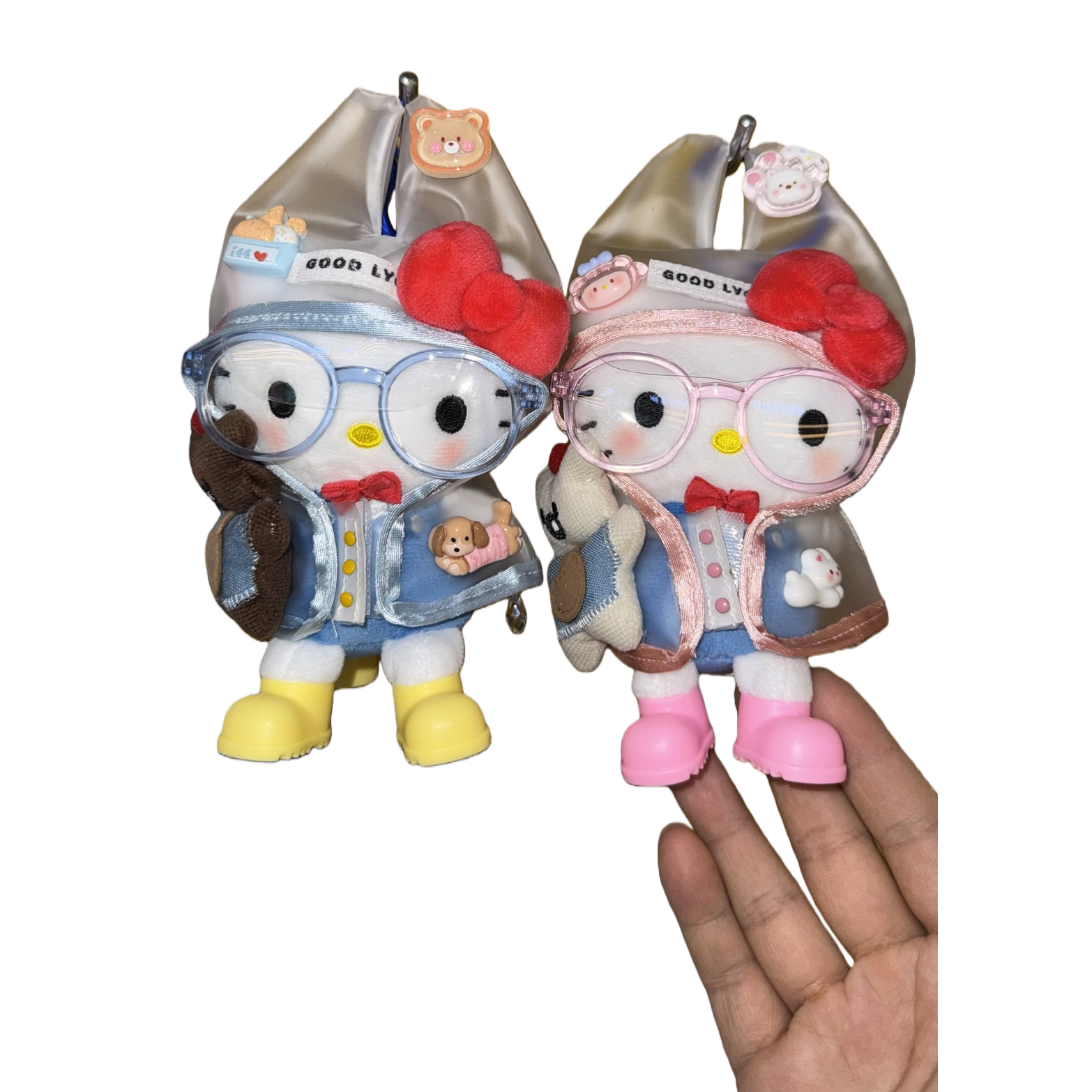 Hello Kitty玩偶白底实物图