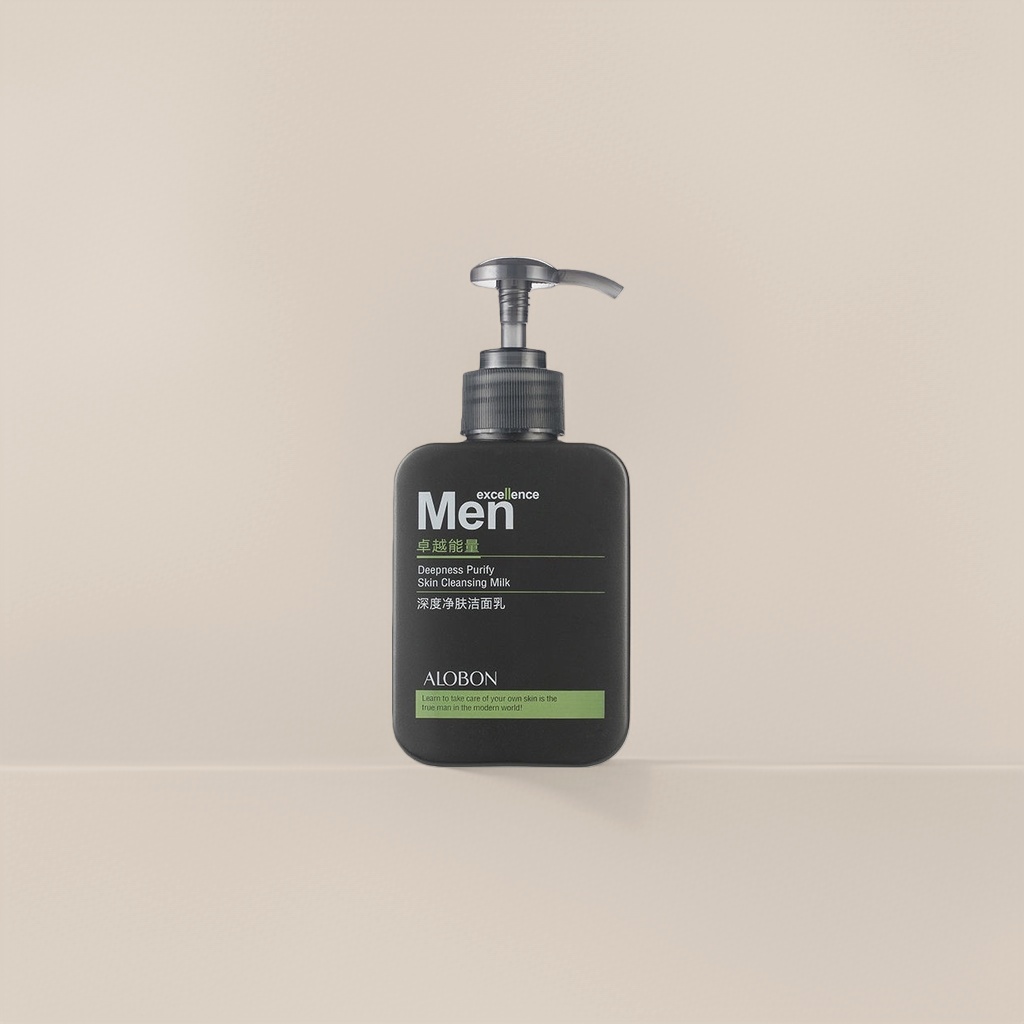 Black bottle ALOBON Men's Deep Cleansing Facial Cleanser Application Scenario
