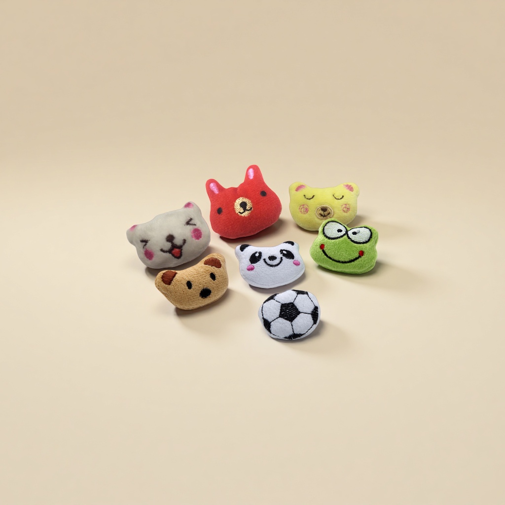 Cartoon accessory accessories, small animal accessories, children's dolls, cute key pendants, accessory accessories Application Scenario