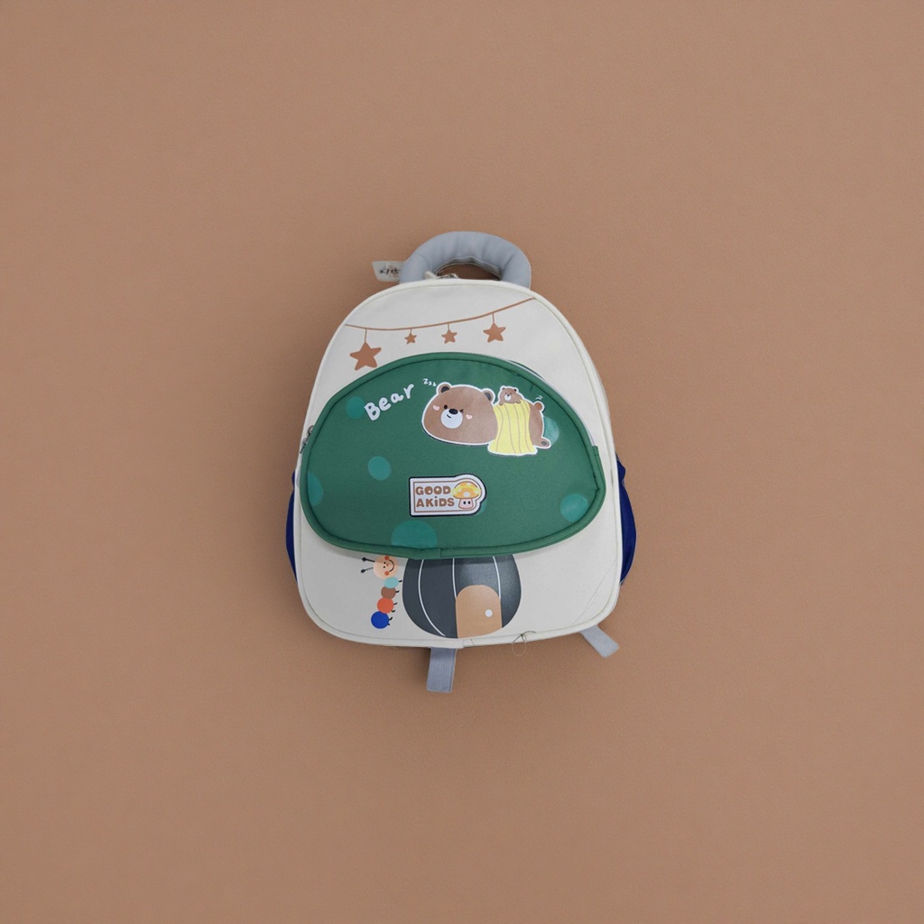Cartoon pattern children's schoolbag, large-capacity shockproof shoulder strap, adjustable schoolbag, special backpack for students Application Scenario
