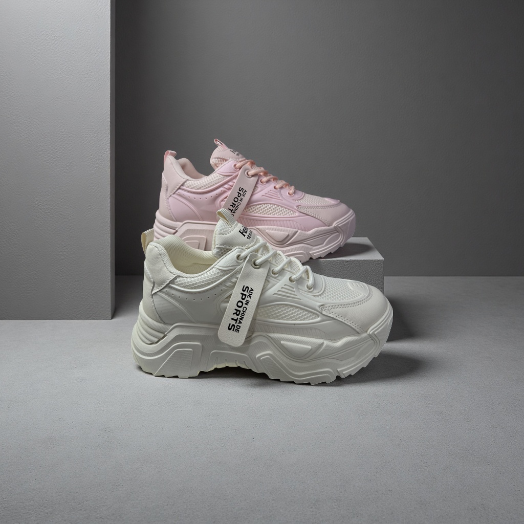 White sports shoes, pink sports shoes and black sports shoes are suitable for both men and women. They are comfortable, light and breathable Specification image