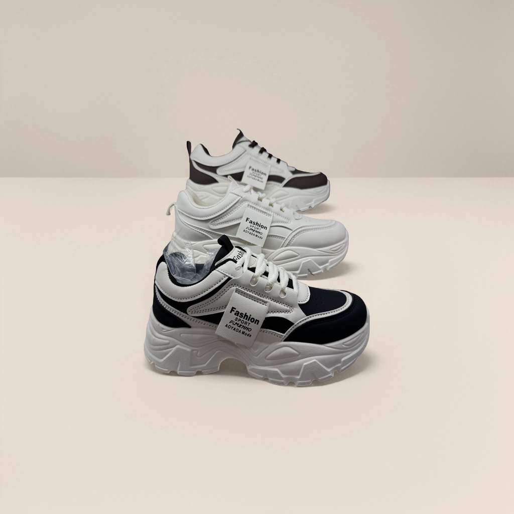 New large-sized white thick-soled fashionable sports shoes that are anti-slip, breathable, comfortable and lightweight details Picture