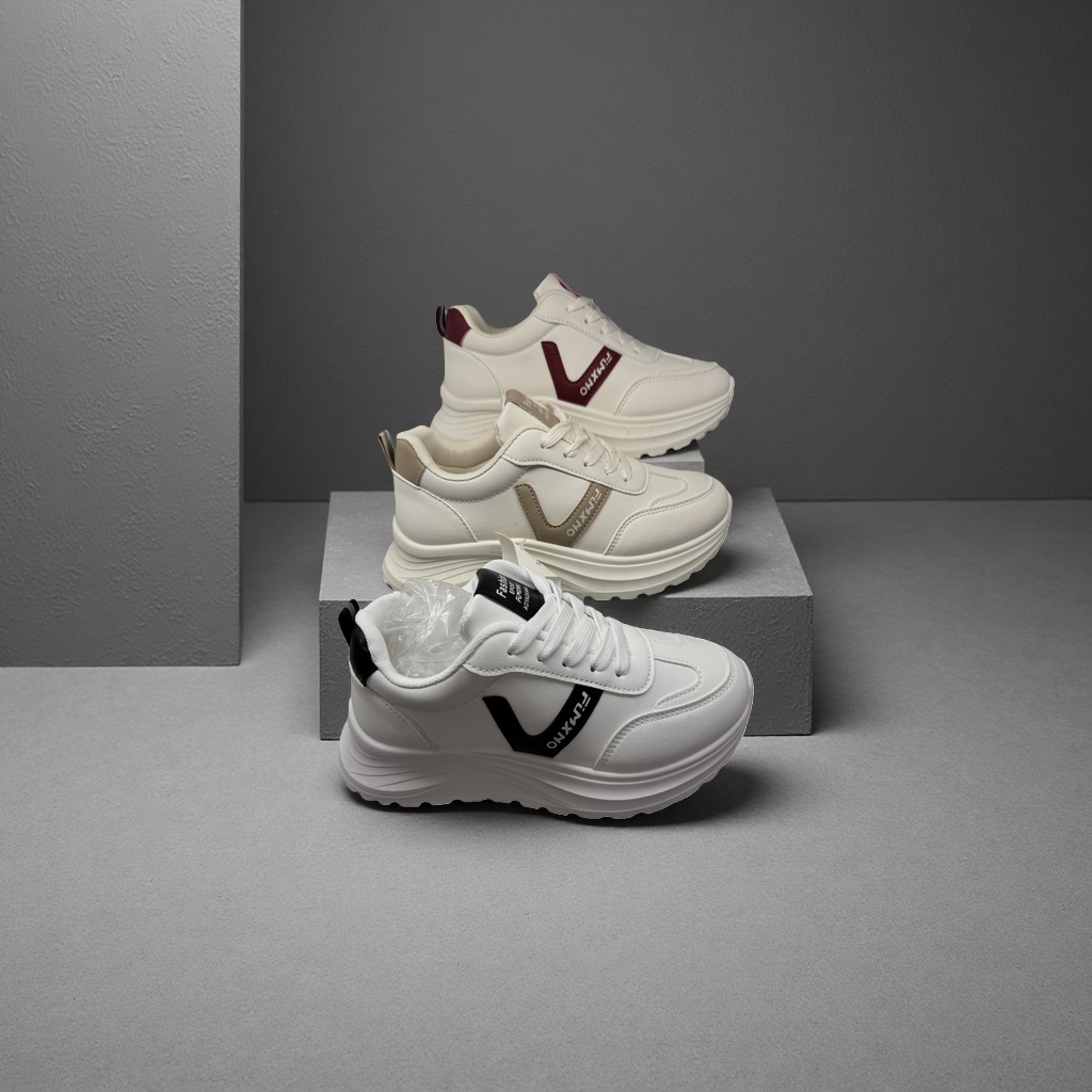 The new design of the white thick-soled casual sports shoes is comfortable, anti-slip and breathable Specification image