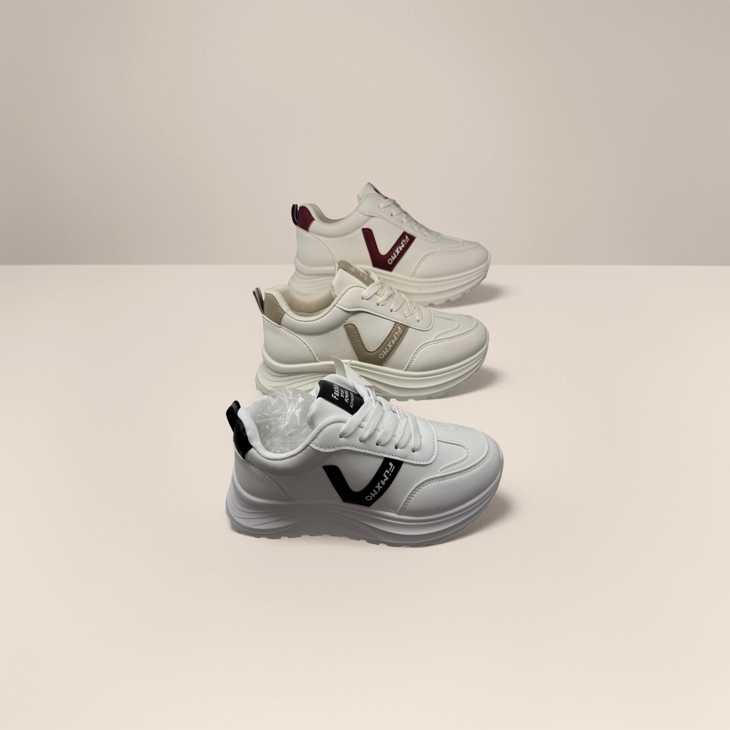 The new design of the white thick-soled casual sports shoes is comfortable, anti-slip and breathable details Picture