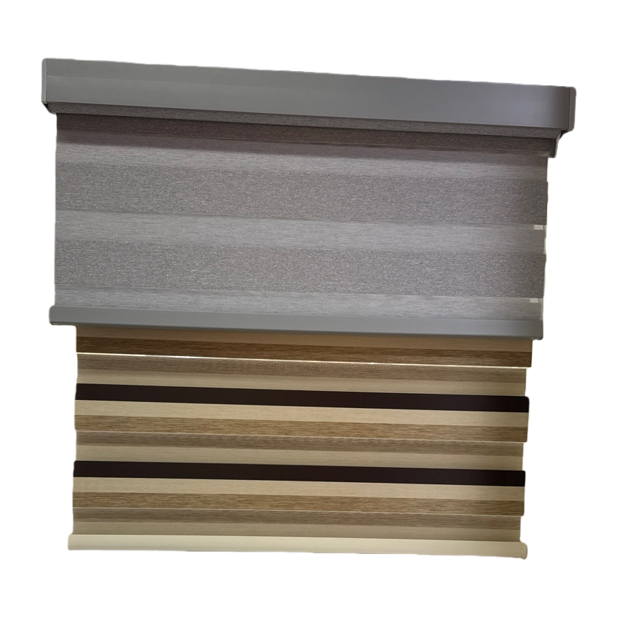 Roller blinds are simple, light-blocking and dust-proof, suitable for living rooms and bedrooms. 152939602 Item Picture