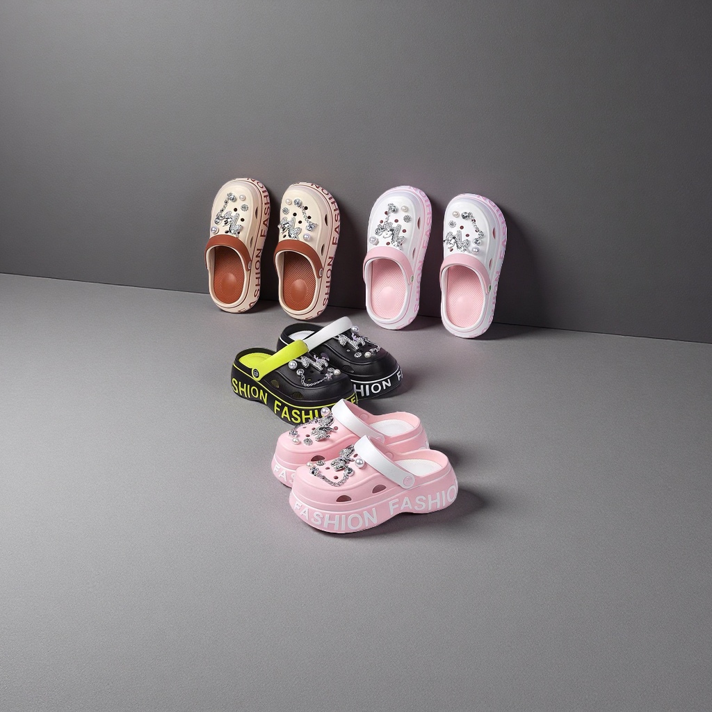 凉鞋/凉鞋青少年女/Highheels/洞洞鞋女夏季带链条/凉鞋女气质细节图
