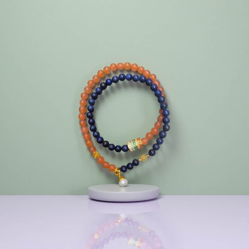 Beaded bracelet + bracelet details Picture