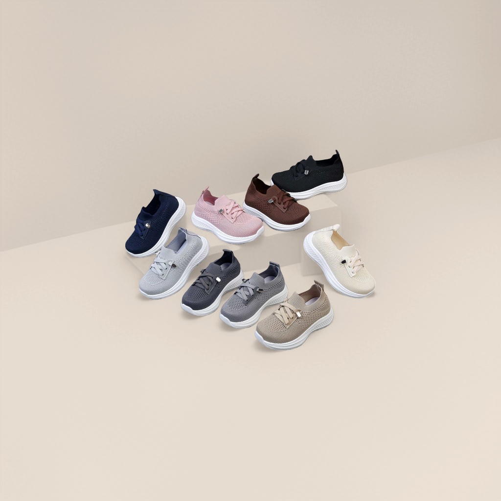 Children's fashionable sports shoes 3