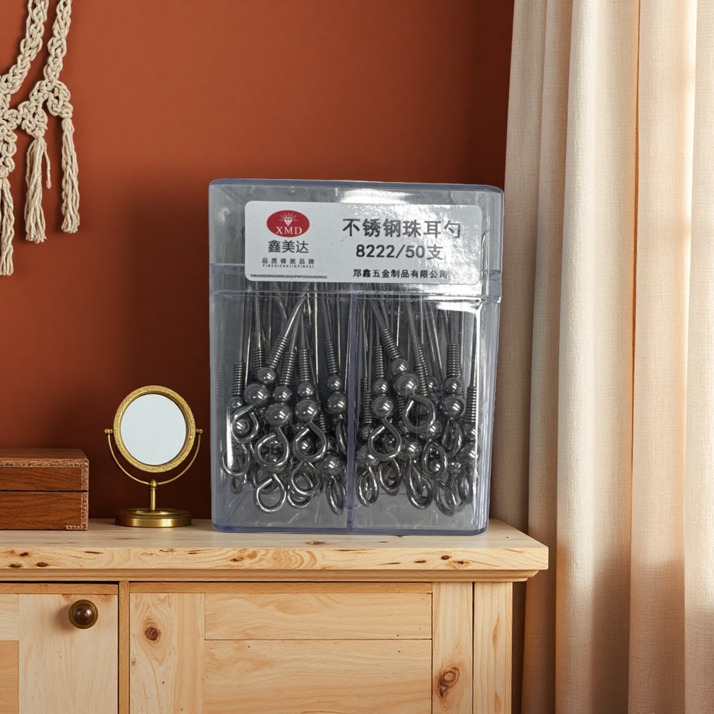 The stainless steel bead ear spoon is a unique, exquisite, portable and high-quality jewelry tool Application Scenario