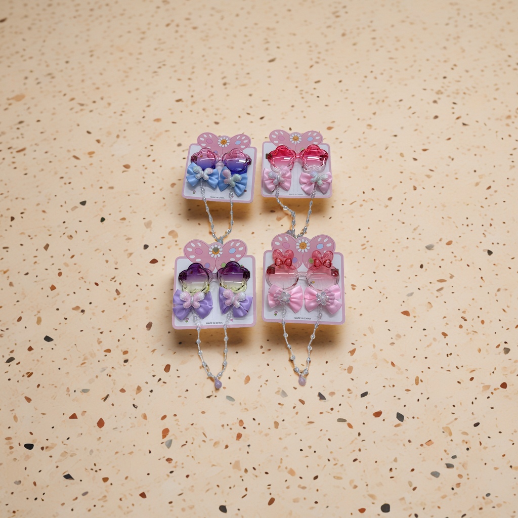 Cute decorative sunglasses, fashionable and trendy, personalized sunglasses, UV-protective glasses Application Scenario